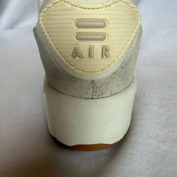 Nike Women's Off-White Sneakers - Picture 10 of 10